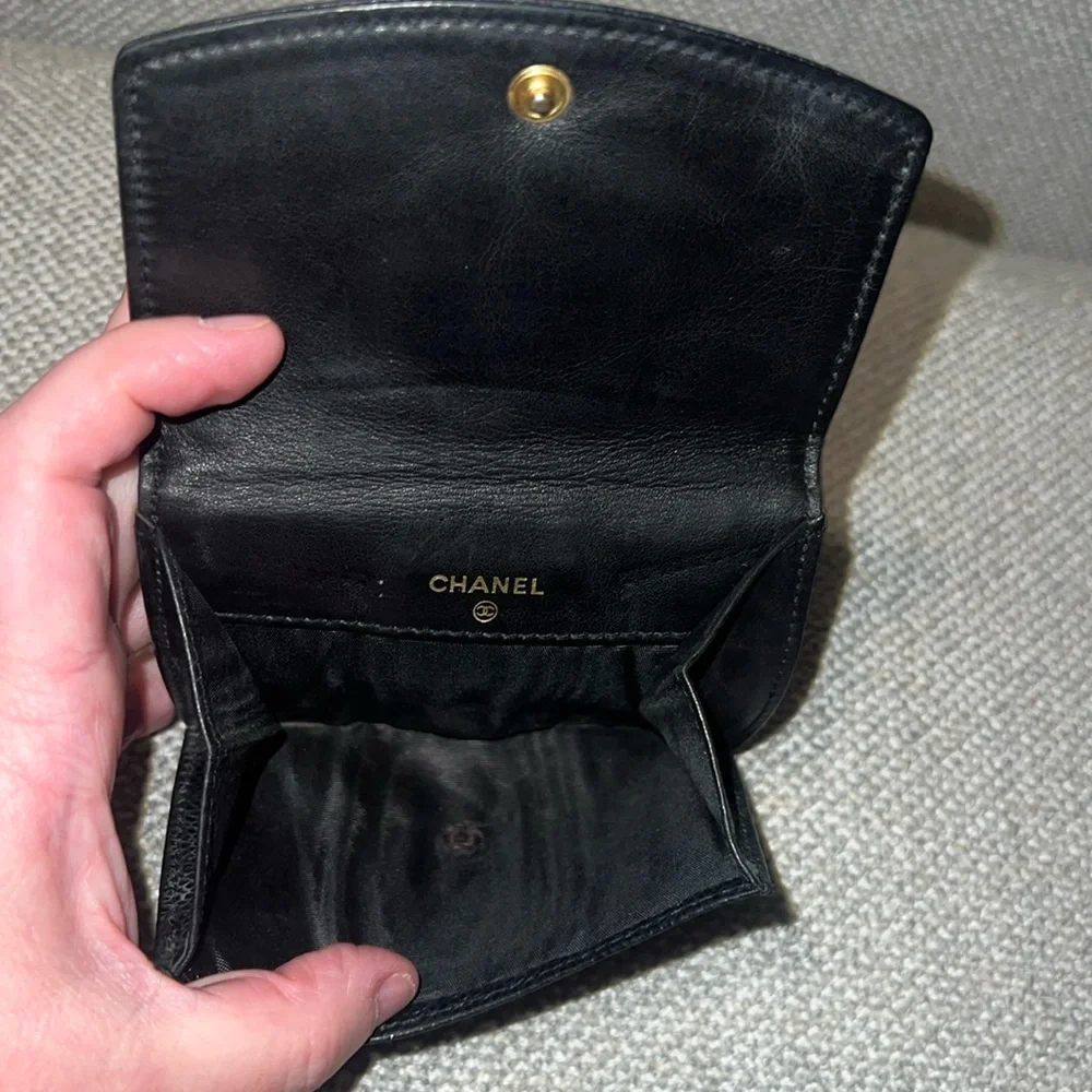Chanel caviar bifold black wallet  Authentic